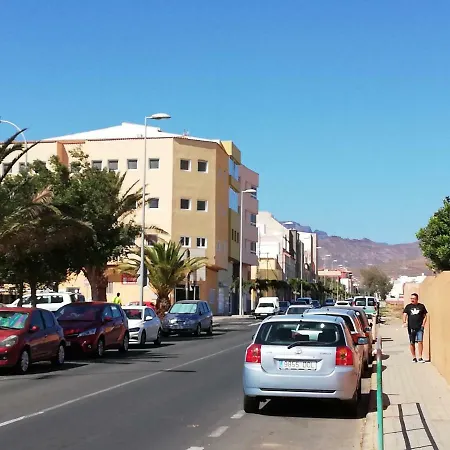 Sunny Dailos * Vecindario (Gran Canaria)