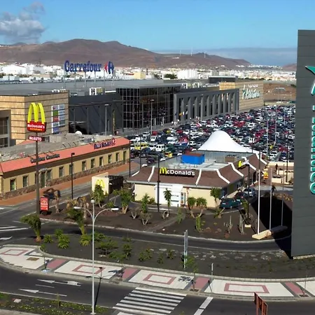 Sunny Dailos * Vecindario (Gran Canaria)